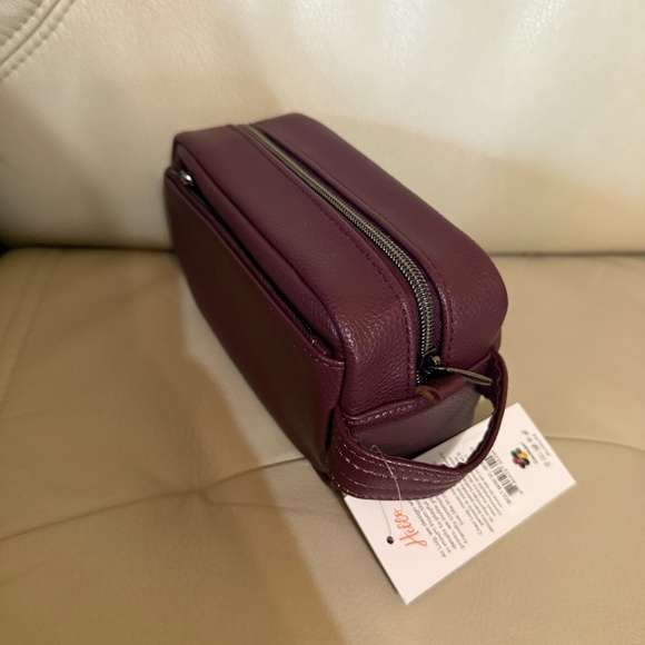 Lug Bolt Mini Satin Luxe in Wine - Picture 2 of 3